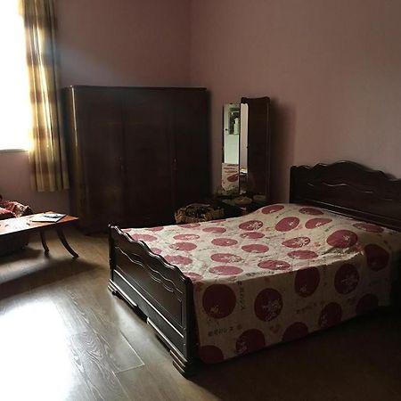 Apartament House "Machabeli-18" Tbilisi Zewnętrze zdjęcie